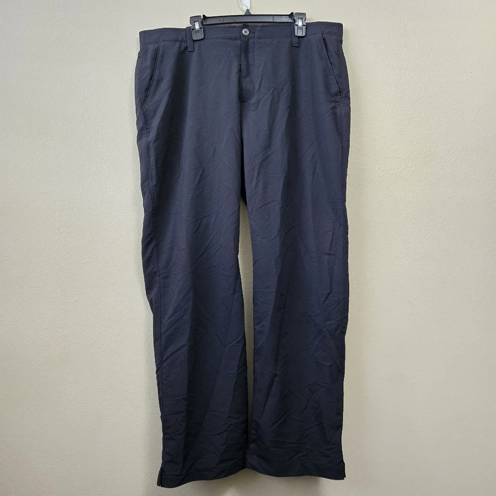 UNDER ARMOUR Golf Pants‎ Mens 42x32 Match Play Black Stretch Comfort Waistband